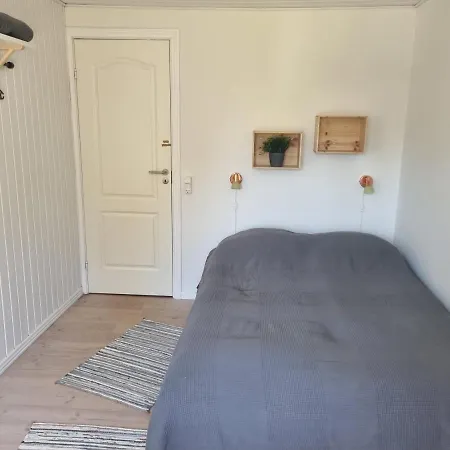 Elling Bed & Breakfast Фредериксхавн Экстерьер фото